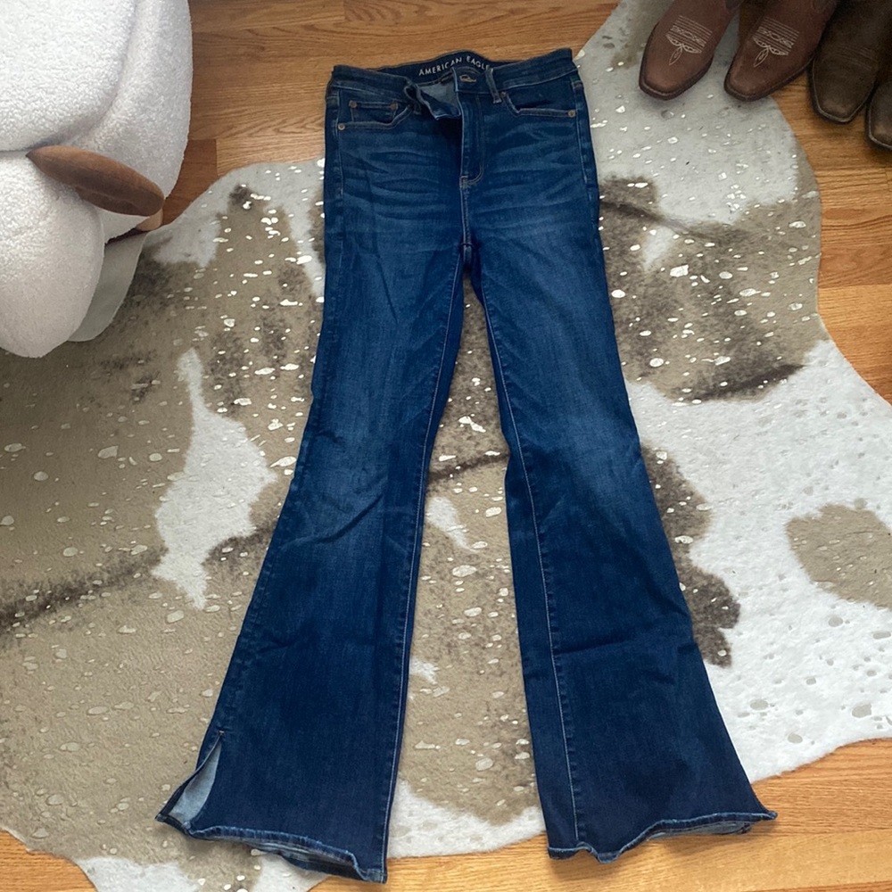 Size 4 Long American Eagle High Rise Flare Jeans